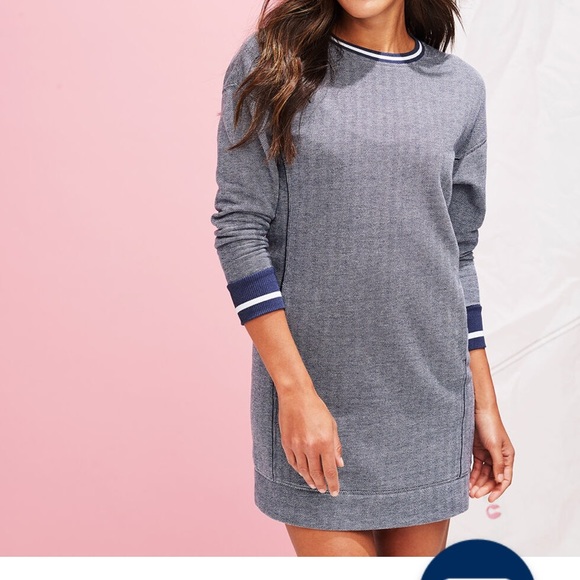 Vineyard Vines Dresses & Skirts - Vineyard Vines sweatshirt dress. Size medium
